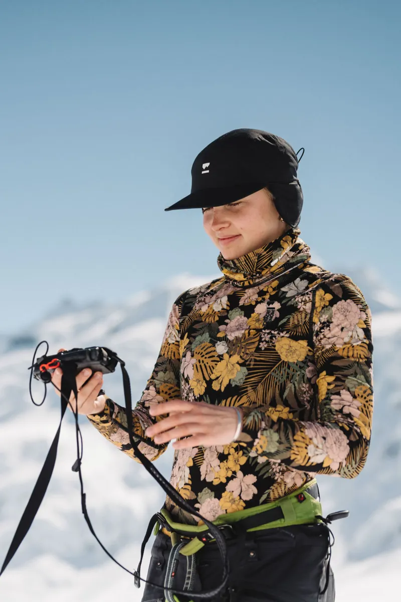 Mons Royale Pack Unisex Peaked Cap - Black-2