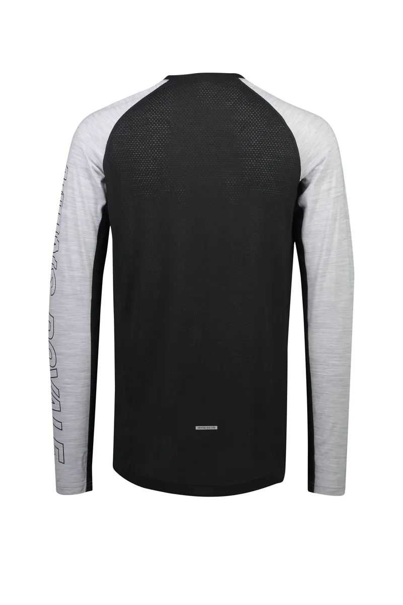 Mons Royale Mens Temple Tech LS Merino Baselayer Top in Black-2