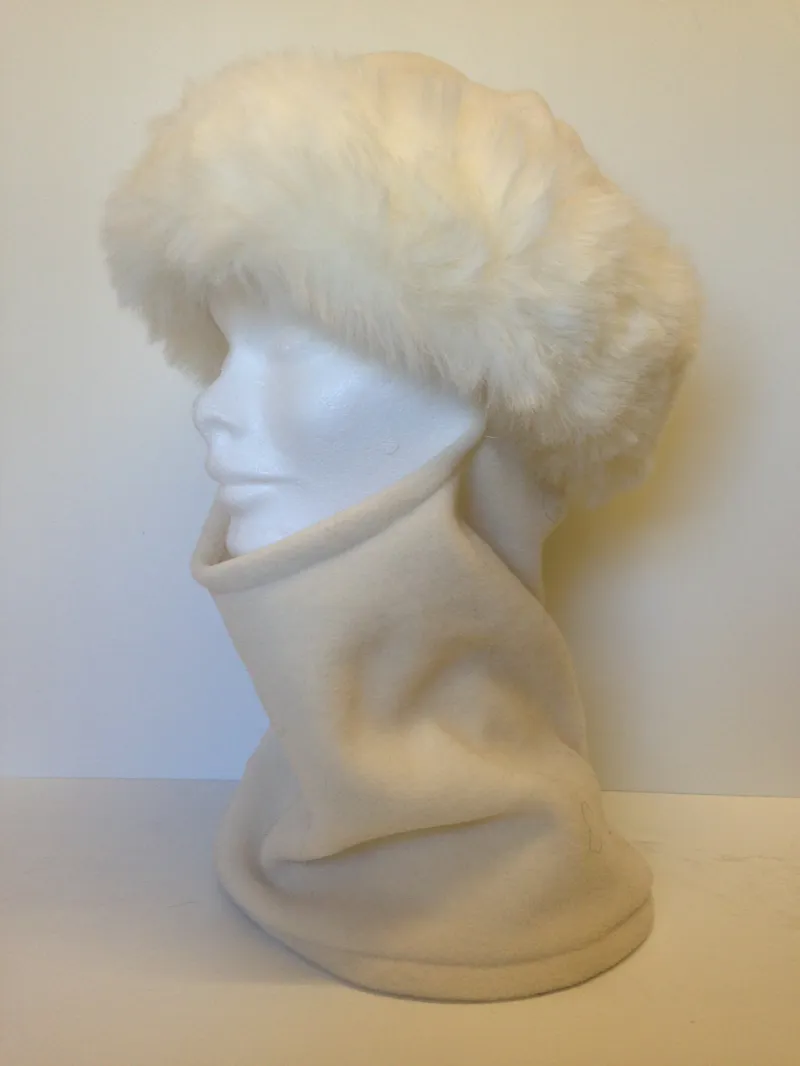 Thaw Short Faux Fur and Fleece Balaclava in Cream-1