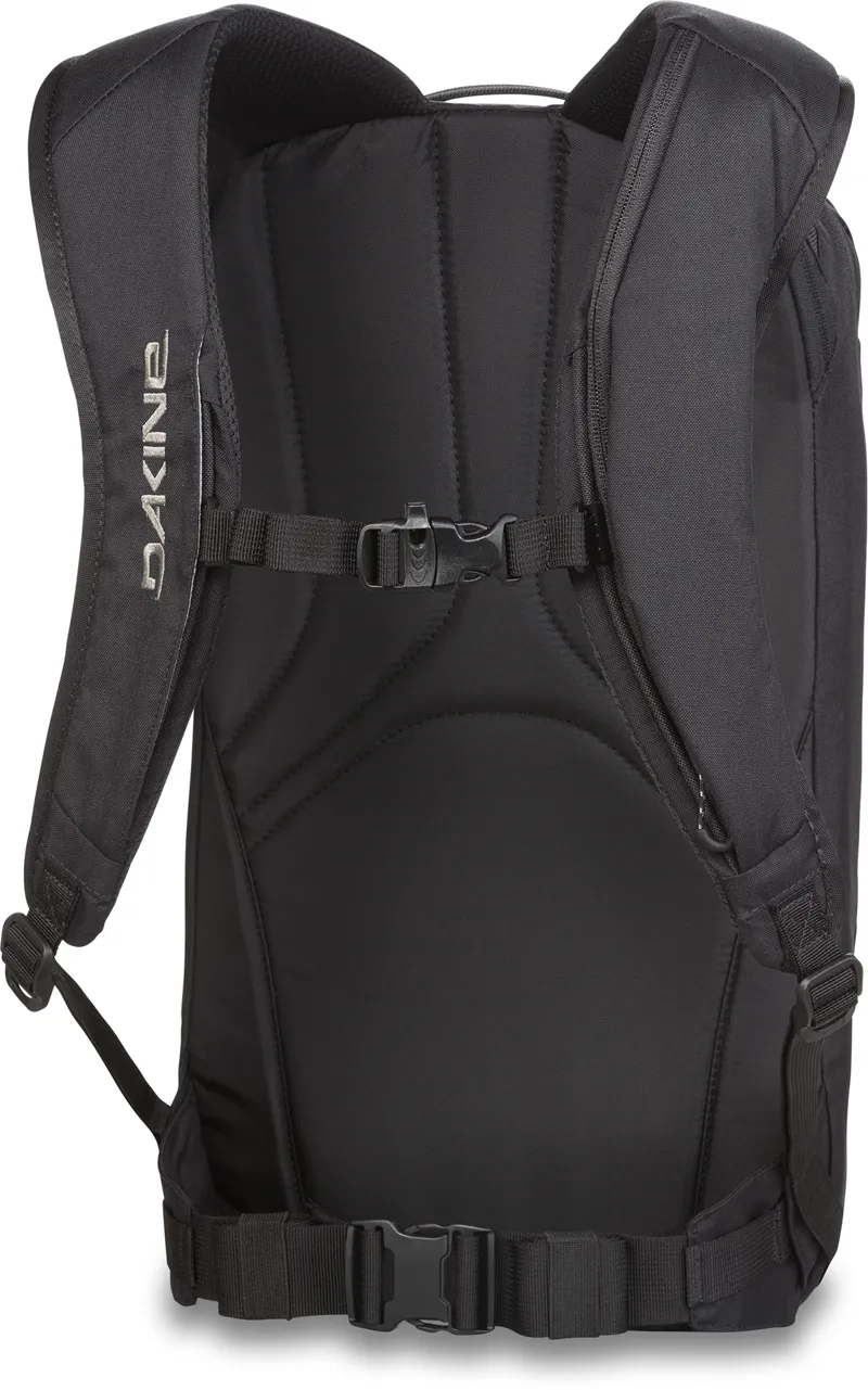 Dakine Poacher 14L Back Pack in Black